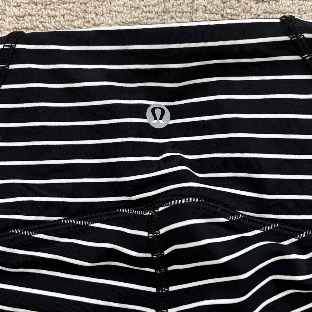 NWOT Lululemon Train Times Striped Leggings Tights 25